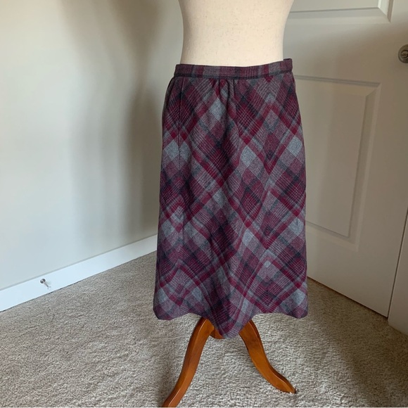 Pendleton Dresses & Skirts - Vintage Pendleton Wool Skirt Plaid